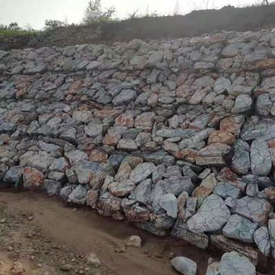 Коробка для сварки с габионом, упакованная в 3,0 мм горячо оцинкованной сельвежной проволокой